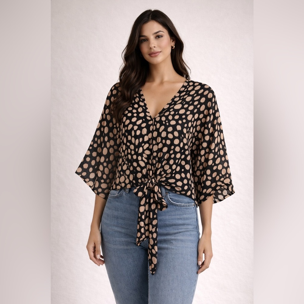 🖤 Adrienne Polka Dot Tie Front Blouse Size Small‎ Flowy Top 🖤
